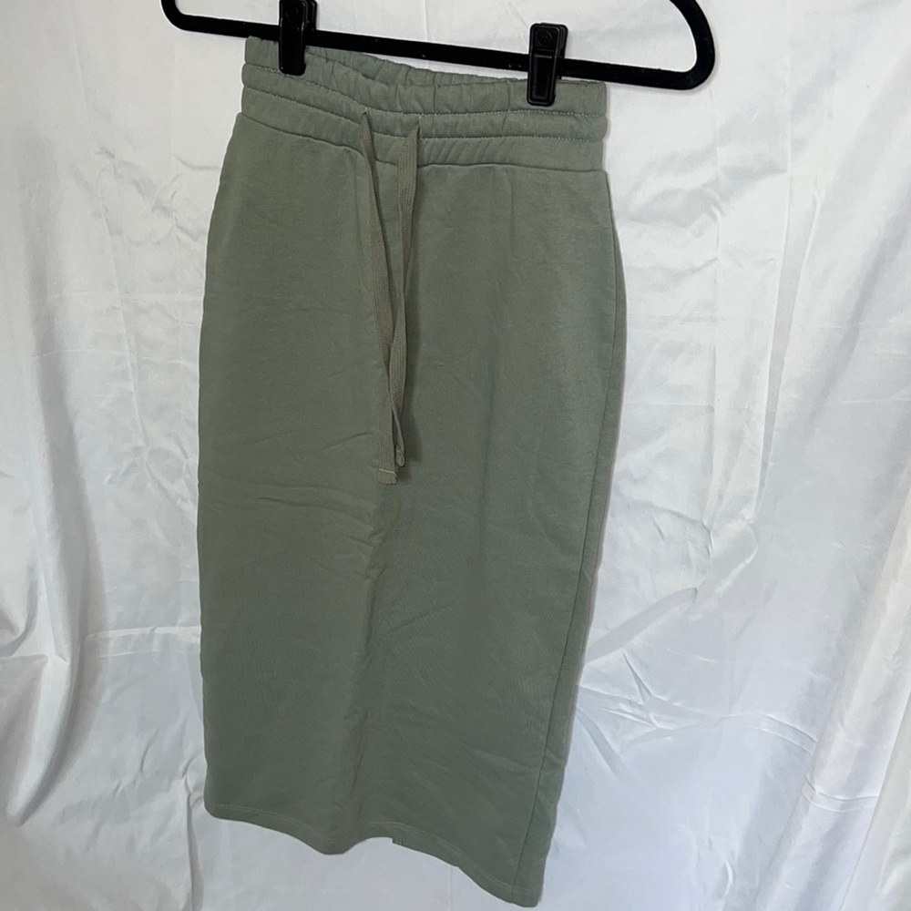 NWT Zara Size Small Midi Skirt